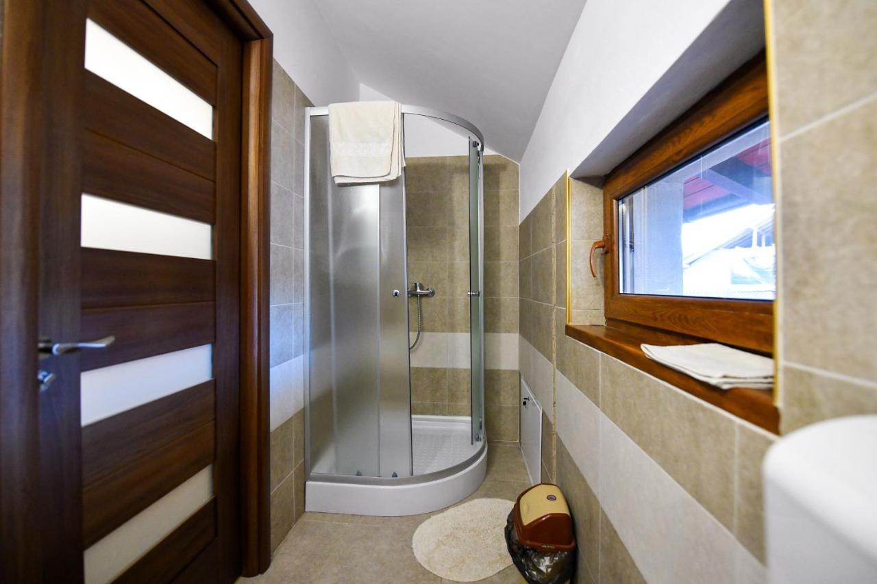 Villa CASTELLINO Tîrgu Ocna Esterno foto
